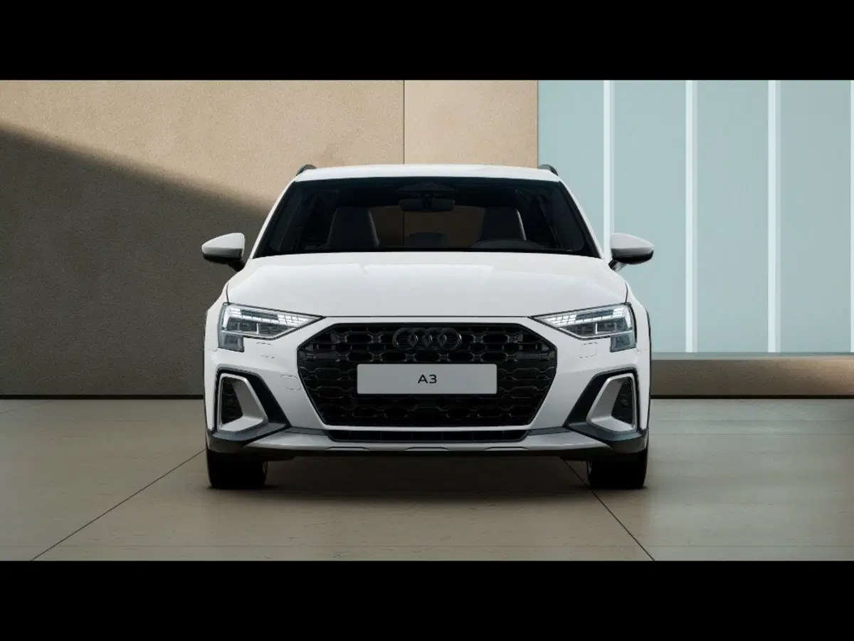 Audi A3 allstreet nuova a Siena (4)