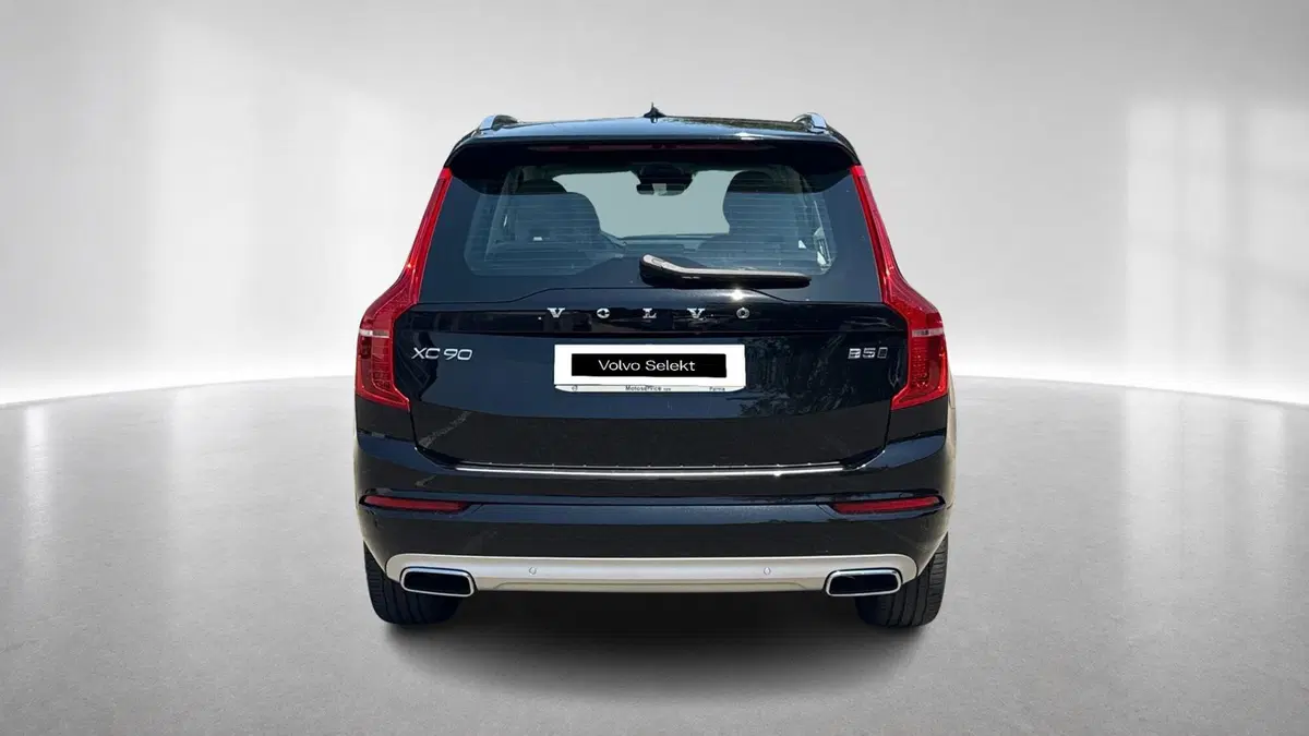 Volvo XC90 usata a Parma (11)