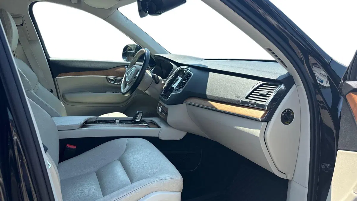 Volvo XC90 usata a Parma (6)