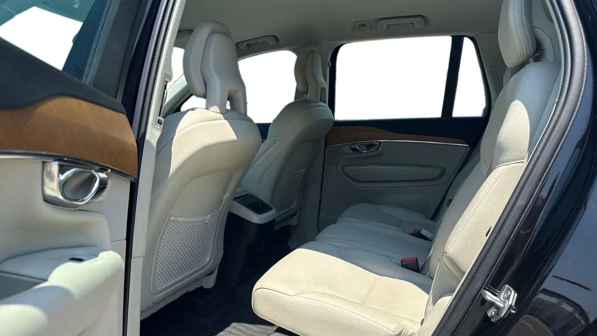Volvo XC90 usata a Parma (8)