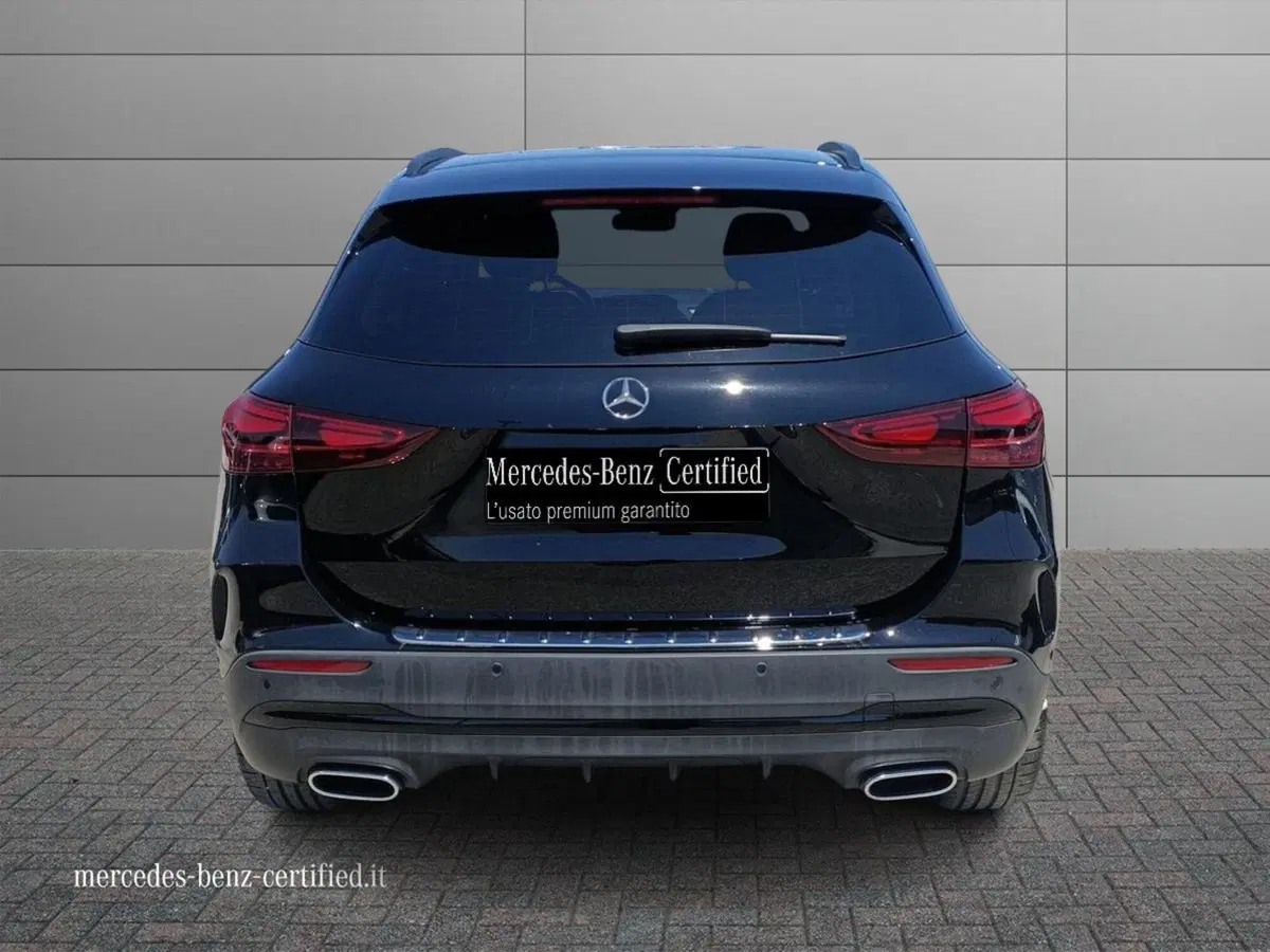 Mercedes-Benz GLA SUV usata a Matera (4)