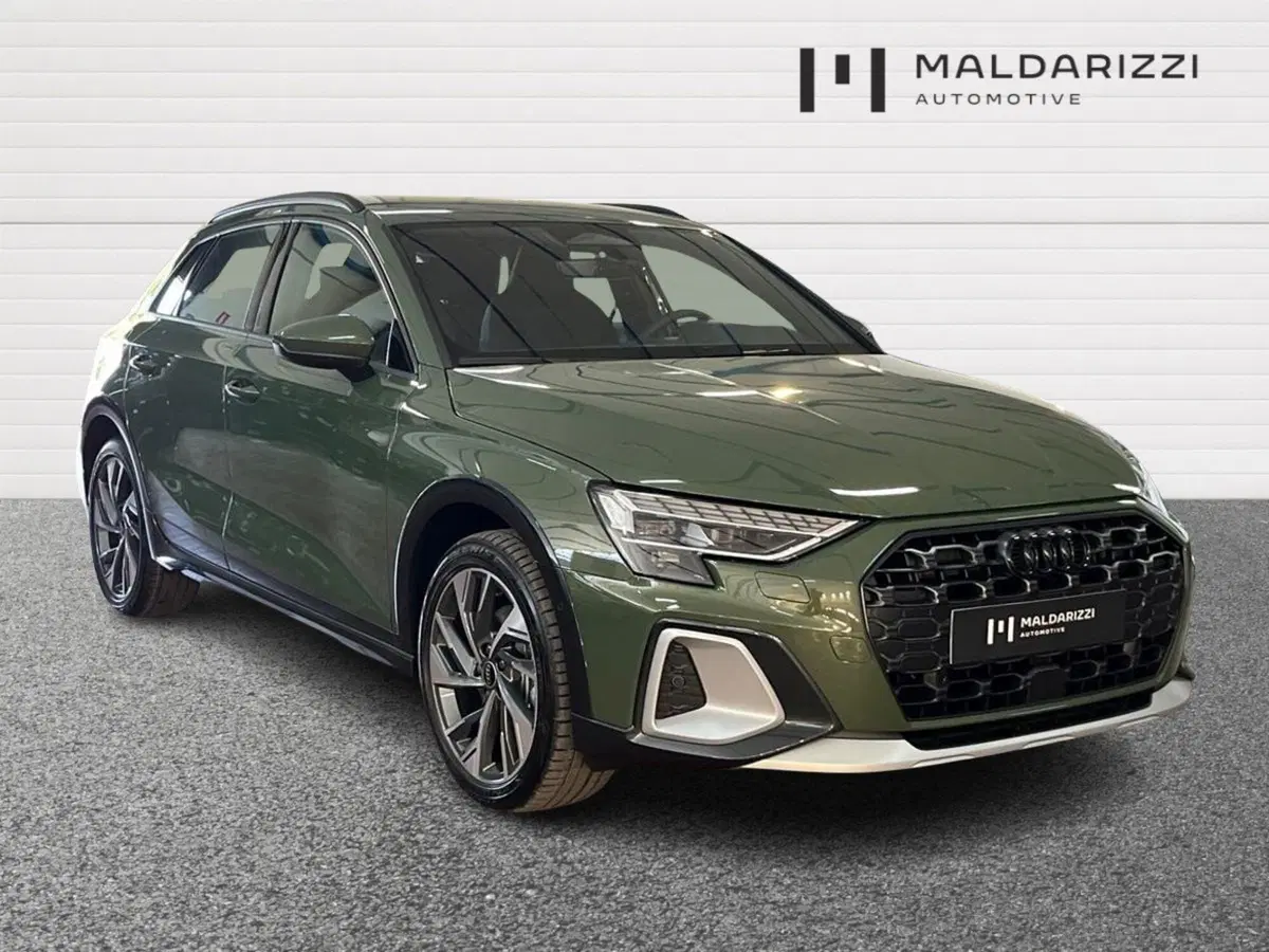 Audi A3 allstreet nuova a Bari