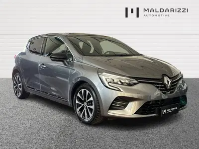 Renault Clio TCe 100 CV GPL 5 porte Techno del 2023 usata a Bari