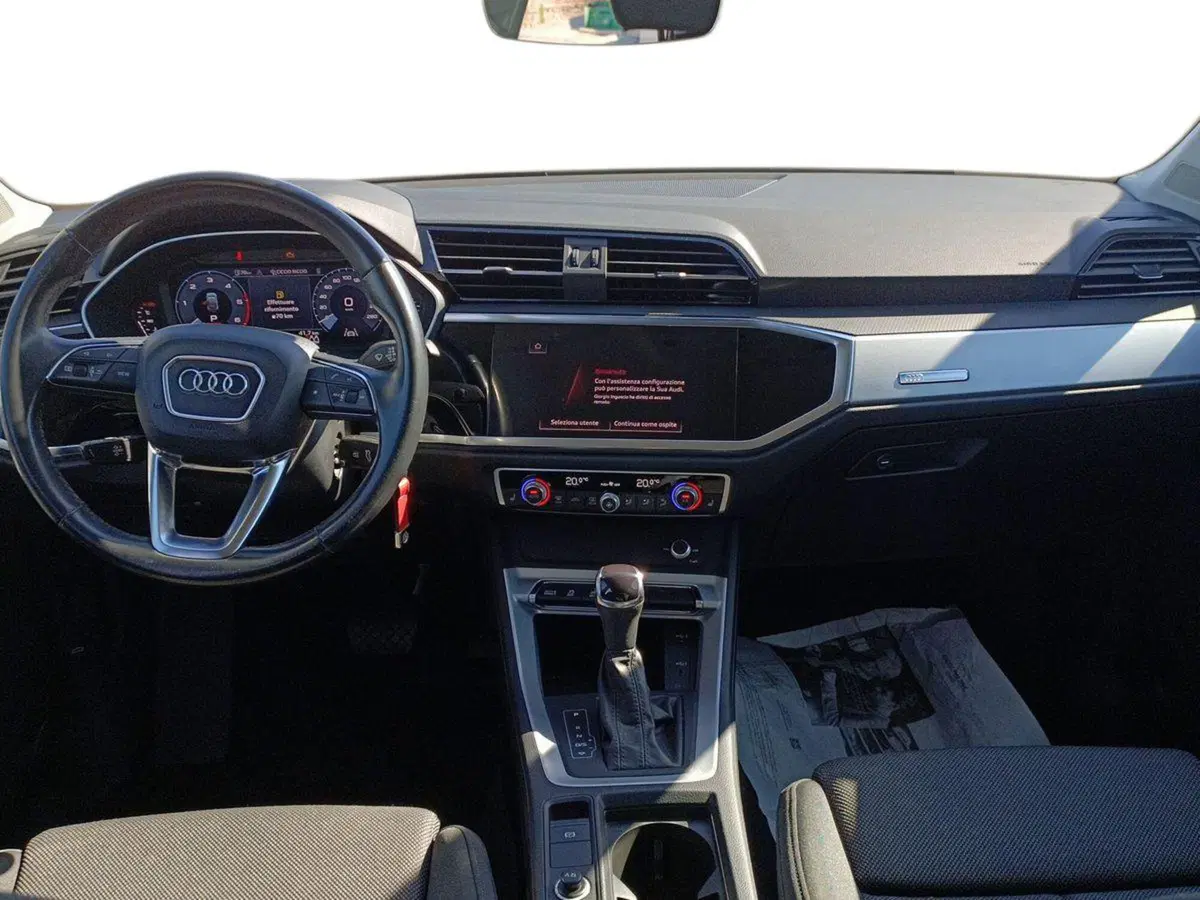 Audi Q3 Sportback usata a Bari (8)