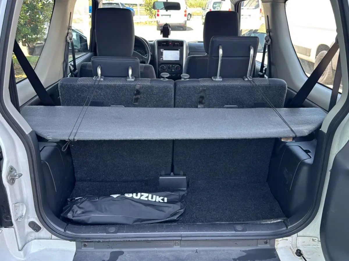 Suzuki Jimny usata a Ferrara (17)