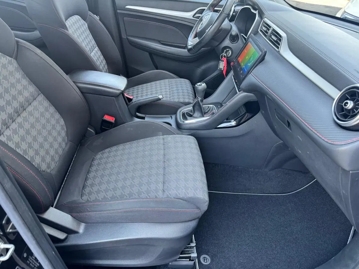 Mg ZS usata a Ferrara (9)