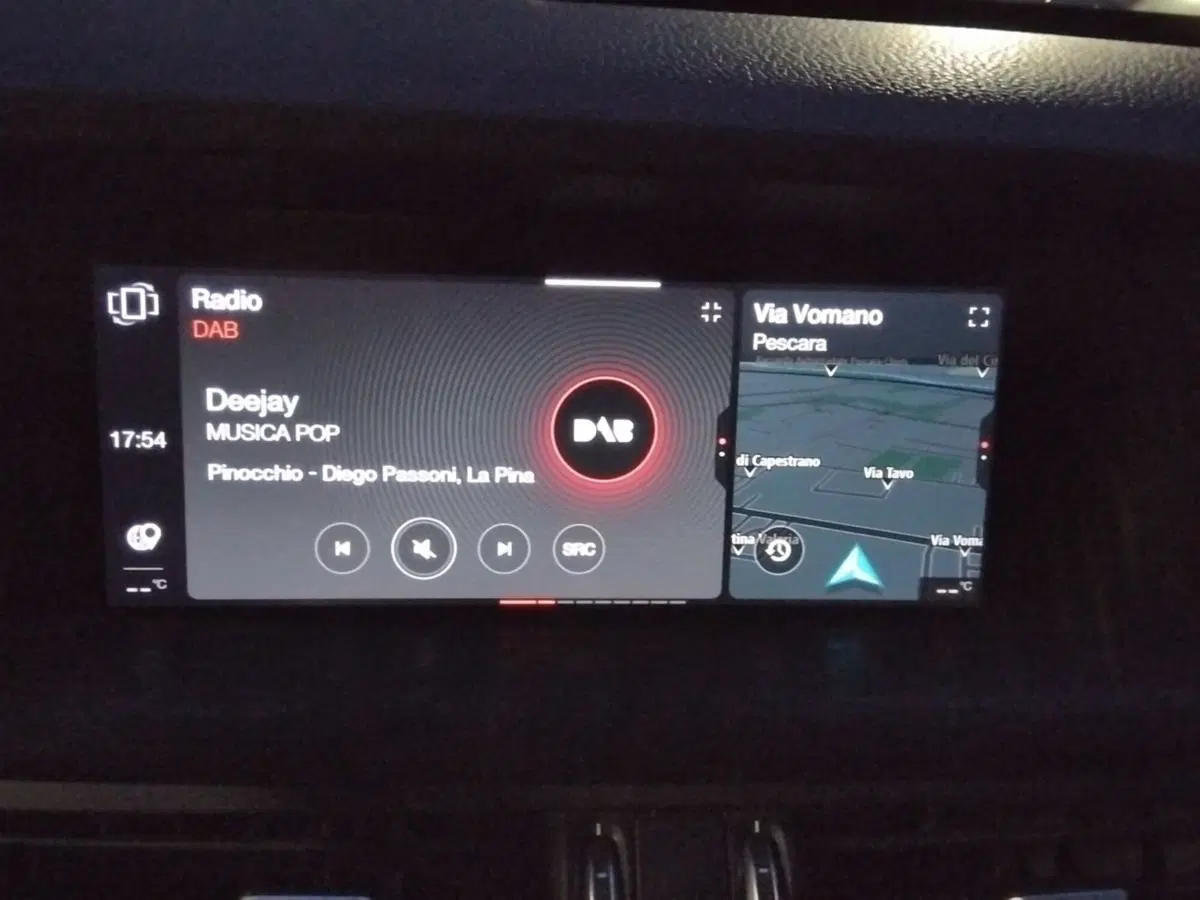 Alfa Romeo Stelvio usata a Pescara (11)