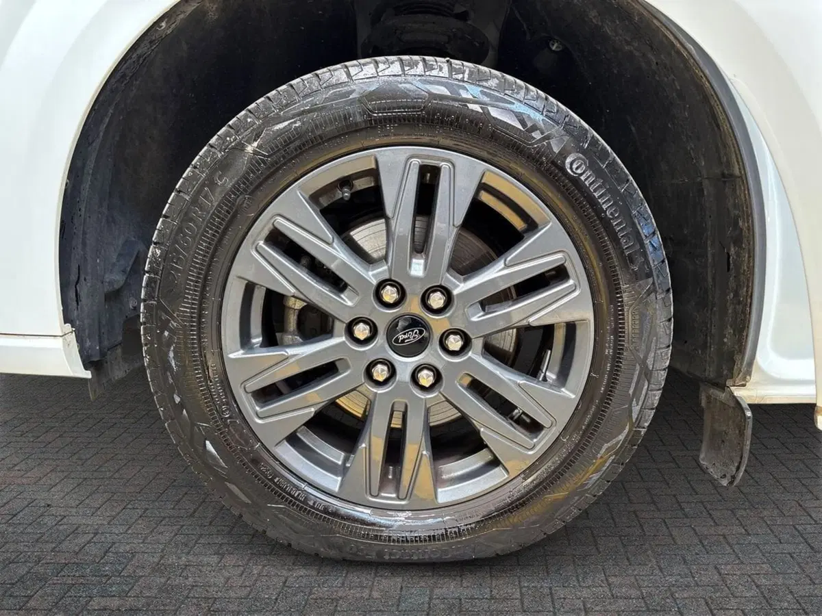 Ford Tourneo Custom usata a Pescara (6)