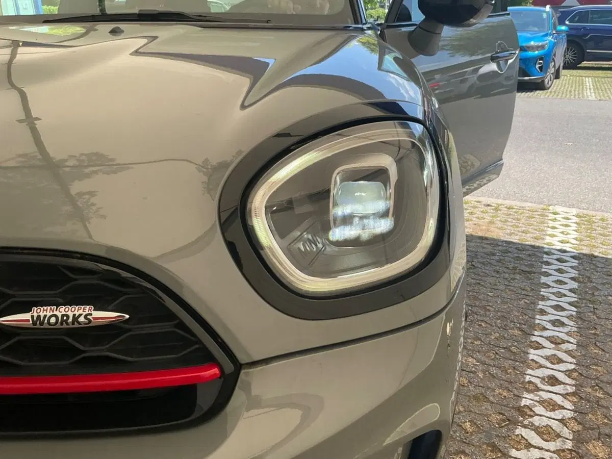 MINI Mini Countryman usata a Como (14)