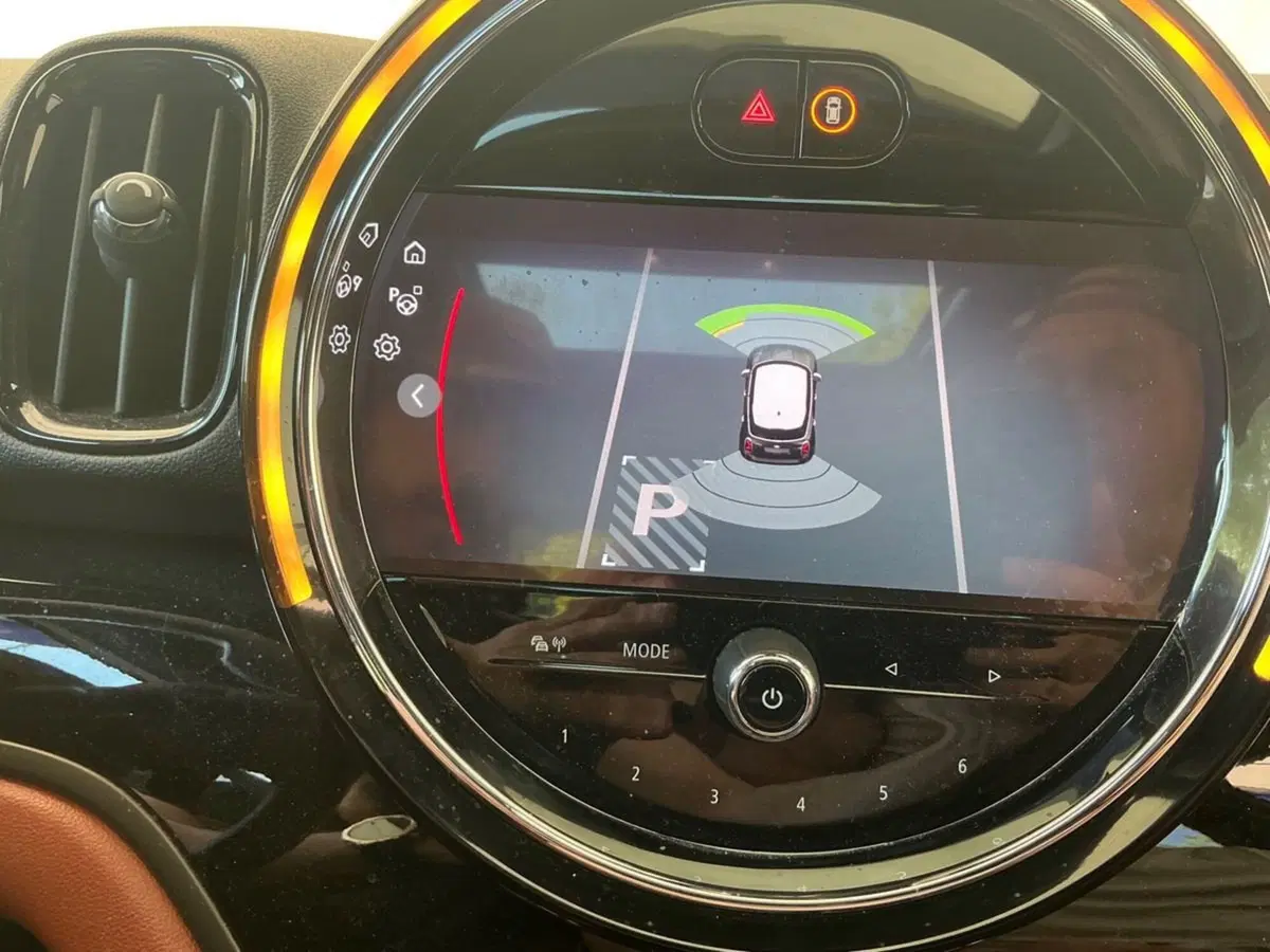MINI Mini Countryman usata a Como (9)