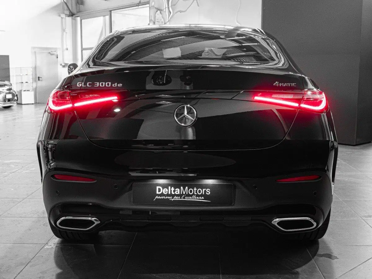Mercedes-Benz GLC nuova a Rimini (3)