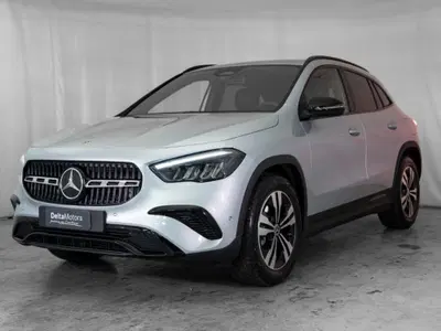 Mercedes-Benz GLA SUV 200 d Automatic Executive nuova a Montecosaro