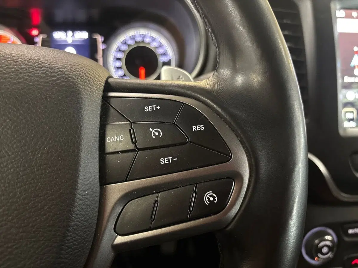 Jeep Cherokee usata a Torino (16)
