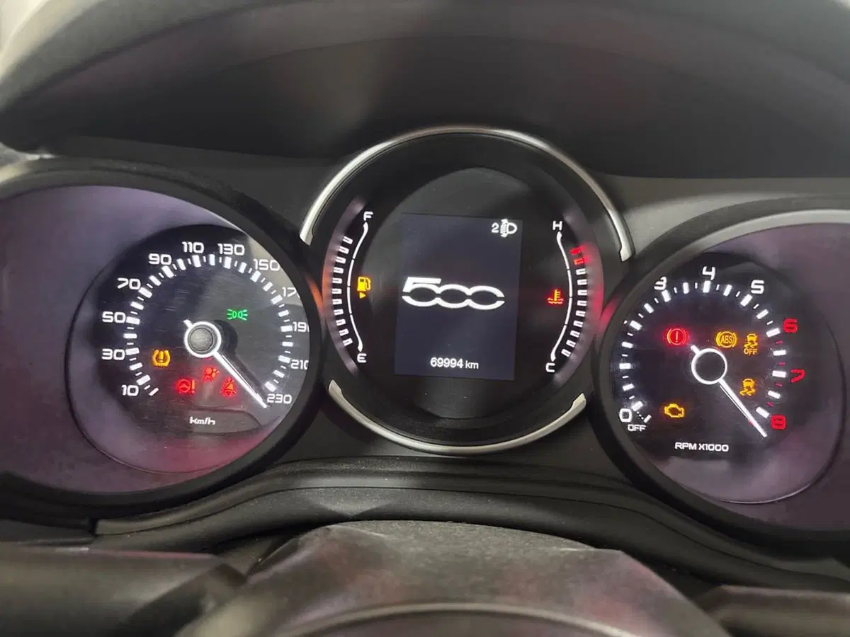 Fiat 500L usata a Torino (9)