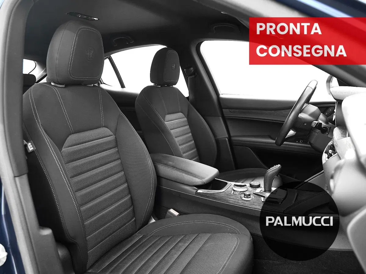 Alfa Romeo Stelvio usata a Prato (12)