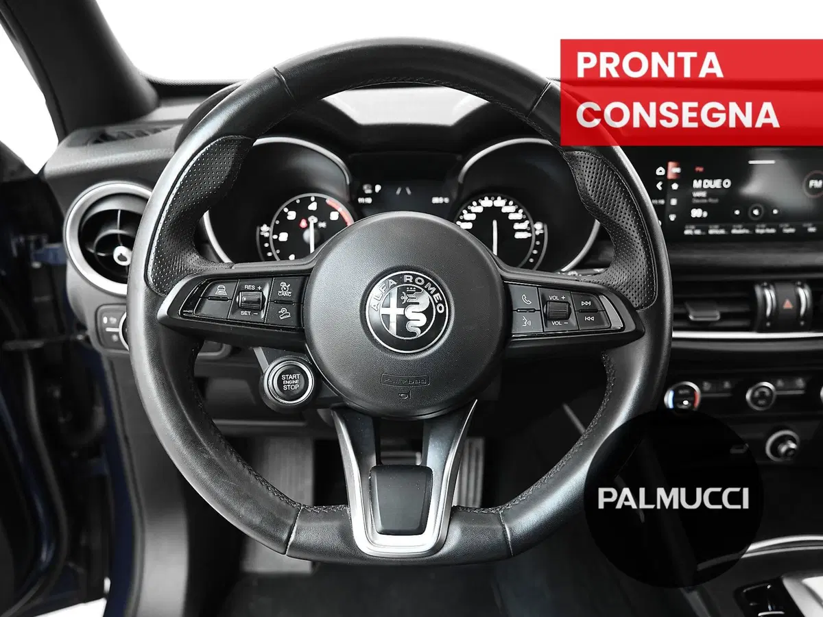 Alfa Romeo Stelvio usata a Prato (8)