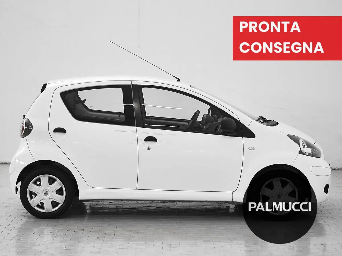 Toyota Aygo usata a Prato (4)