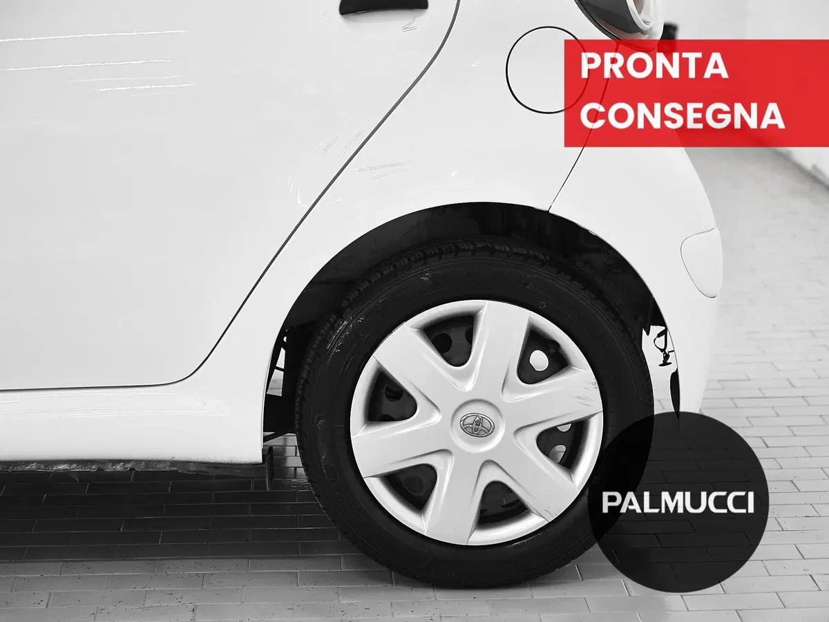 Toyota Aygo usata a Prato (6)
