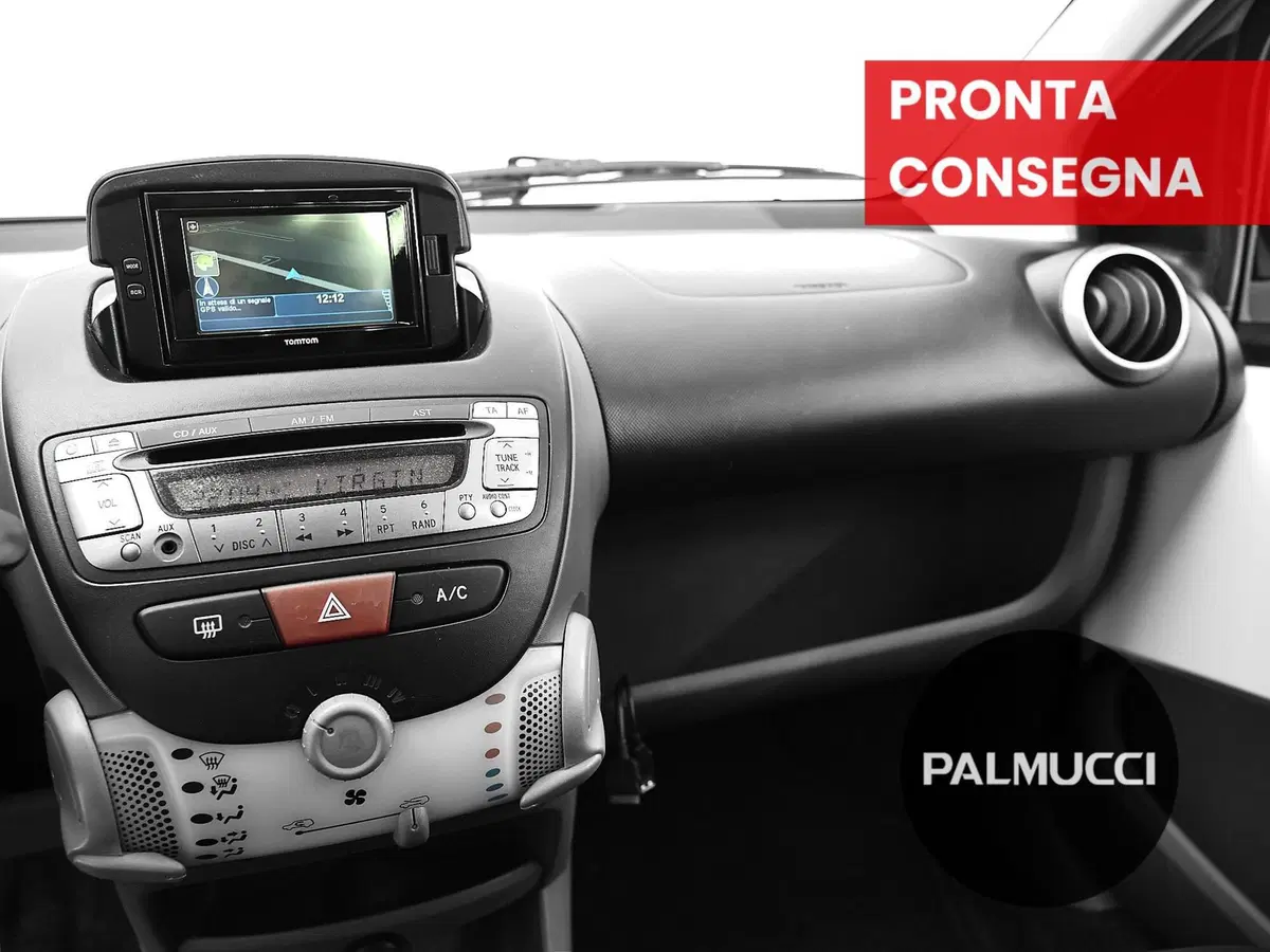 Toyota Aygo usata a Prato (9)