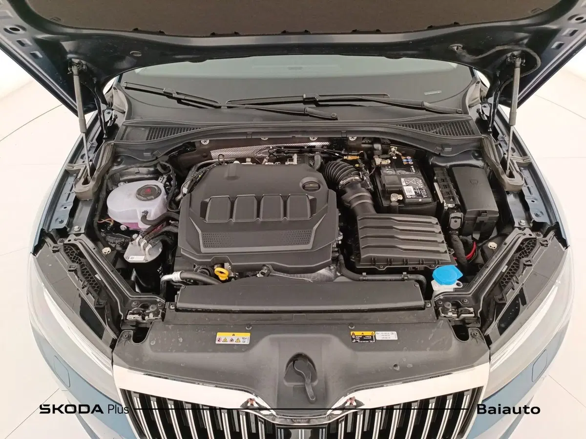 Skoda Superb Station Wagon nuova a Reggio Emilia (15)