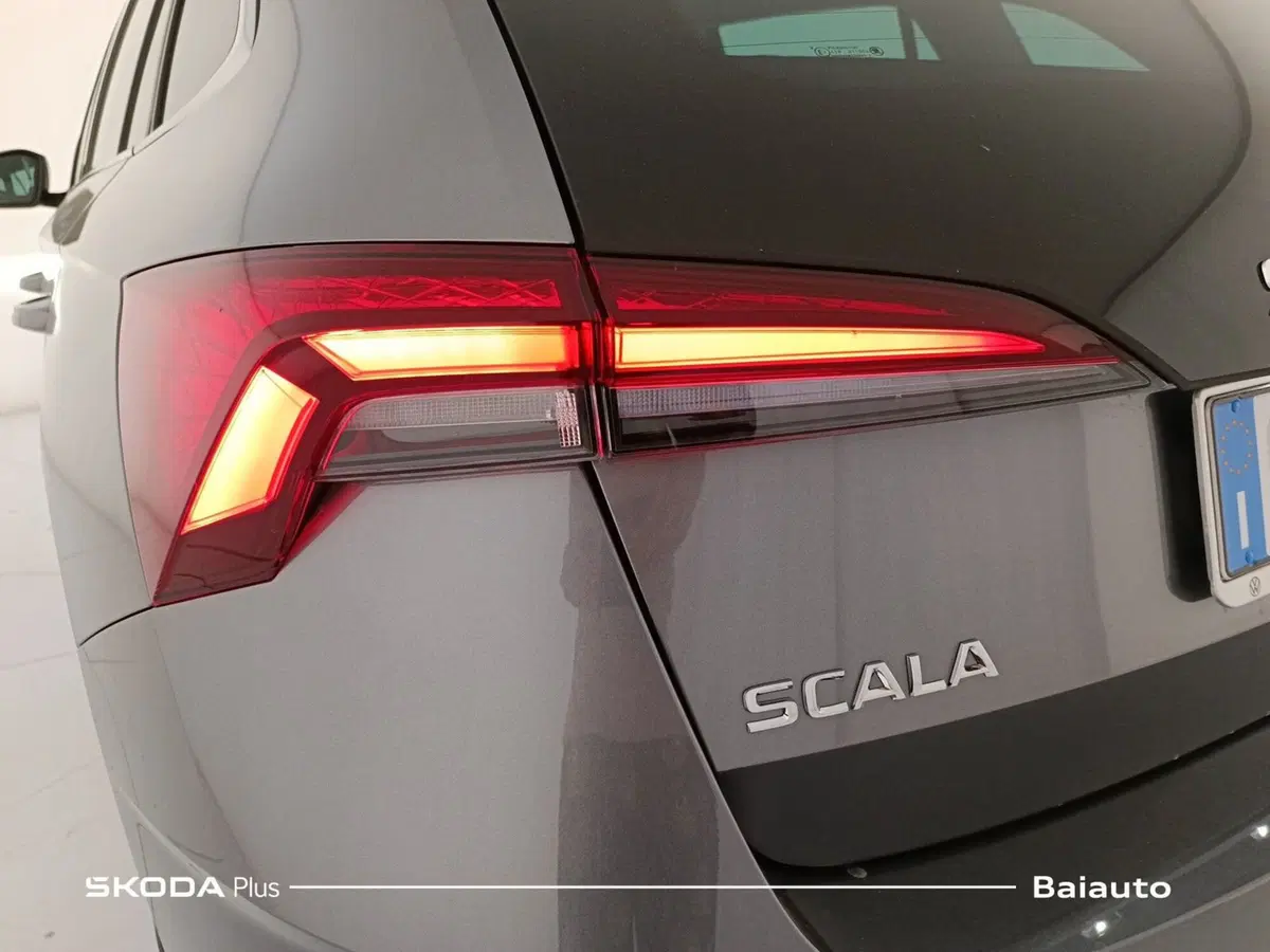 Skoda Scala nuova a Reggio Emilia (12)