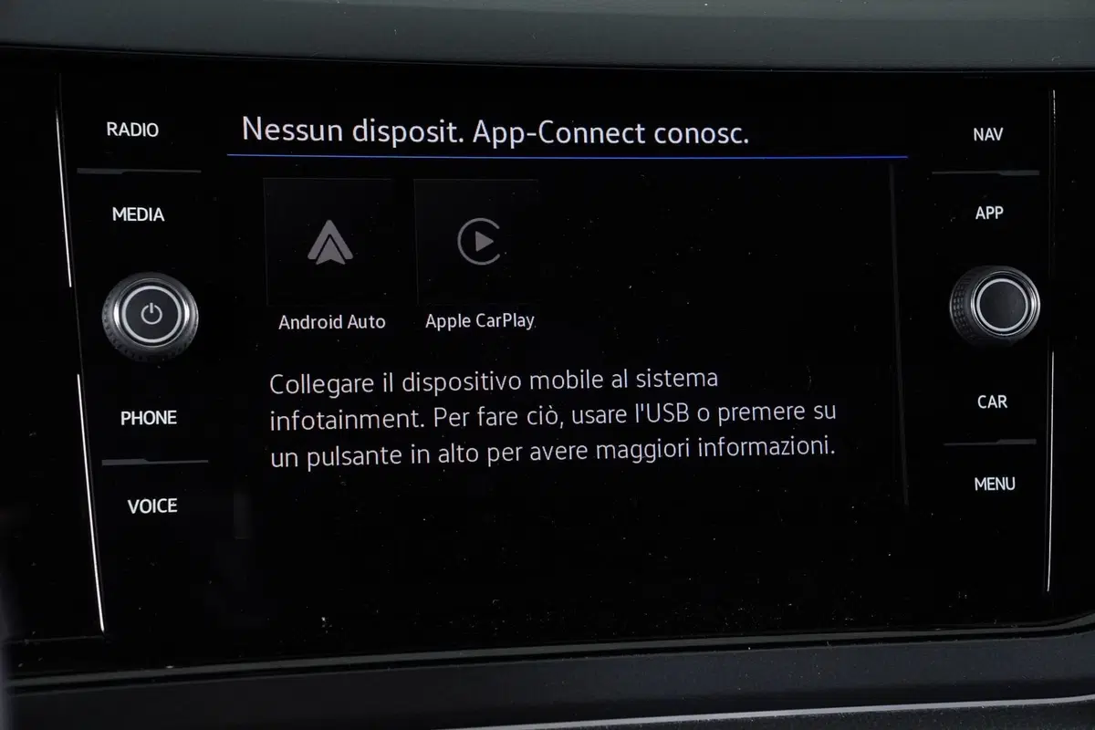 Volkswagen Taigo usata a Perugia (19)