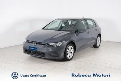 Volkswagen Golf 2.0 tdi Life 115cv del 2023 usata a Citta' della Pieve