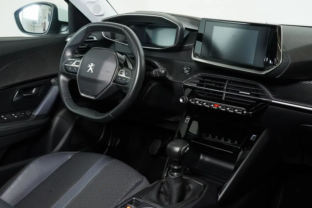 Peugeot 2008 usata a Perugia (13)