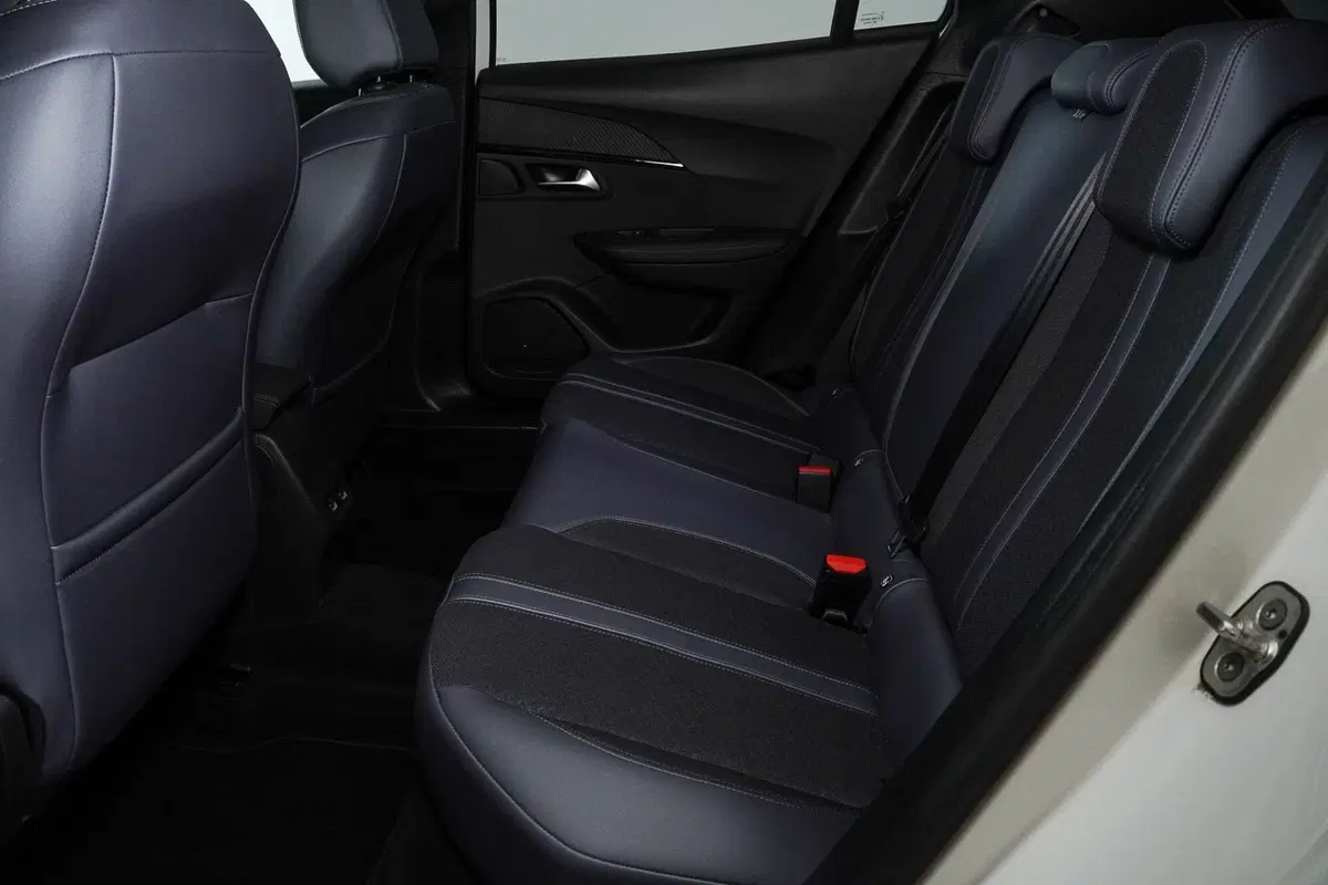Peugeot 2008 usata a Perugia (9)