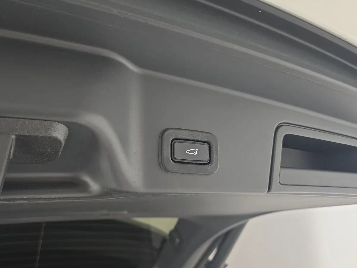 Land Rover Range Rover Evoque usata a Asti (9)