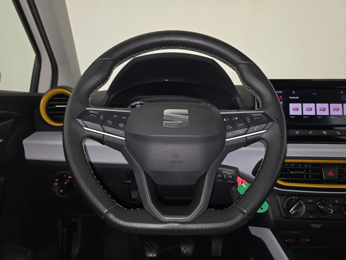 SEAT Arona usata a Asti (10)