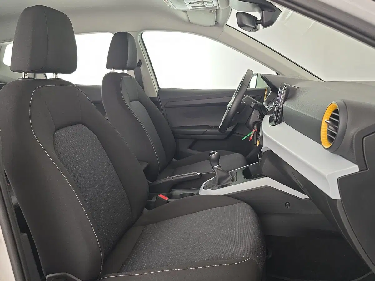 SEAT Arona usata a Asti (12)