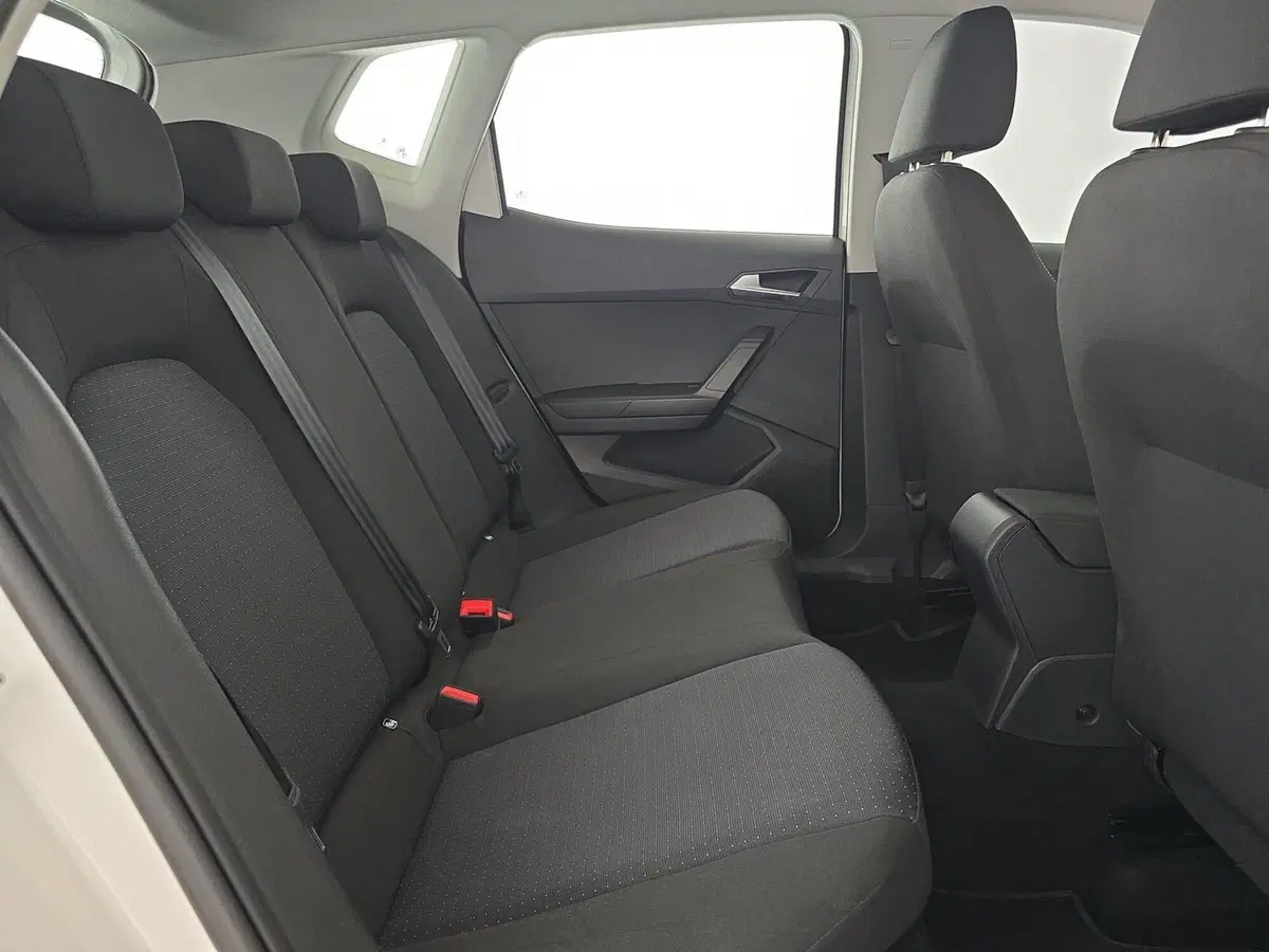 SEAT Arona usata a Asti (13)