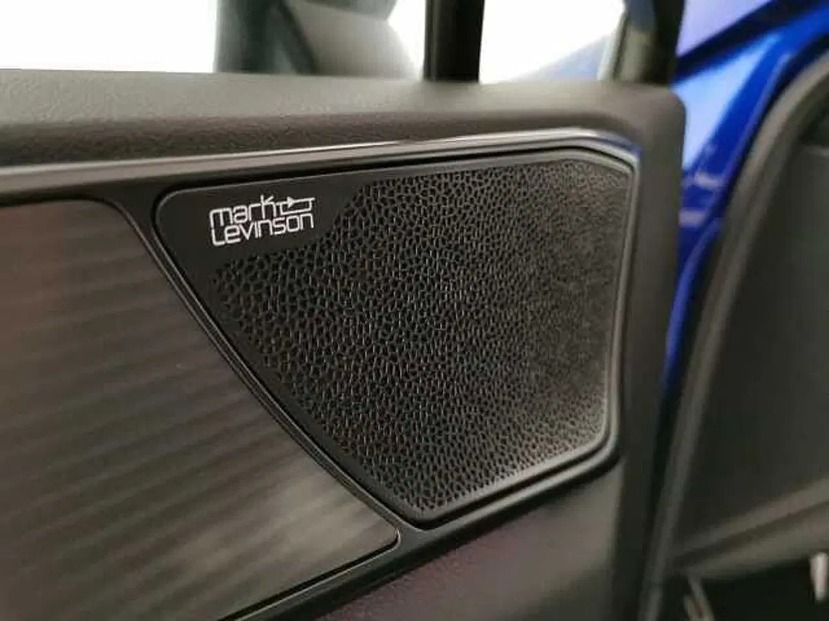 Lexus NX usata a Chieti (18)