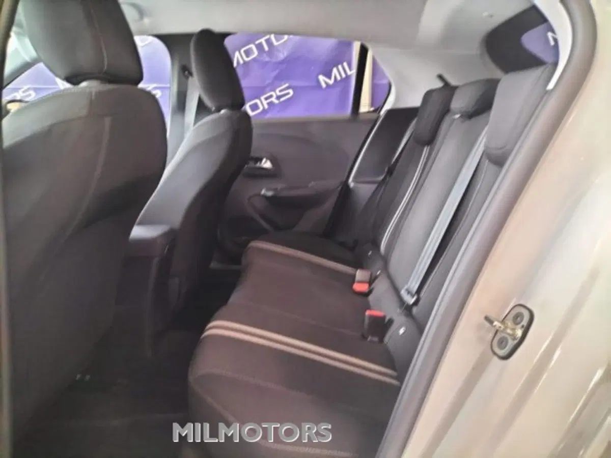 Opel Corsa usata a Messina (15)