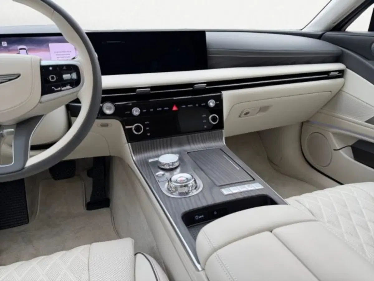 Genesis G80 nuova a Padova (13)