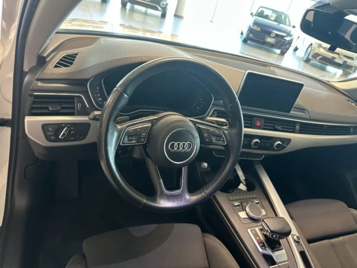 Audi A4 Avant usata a Cuneo (10)