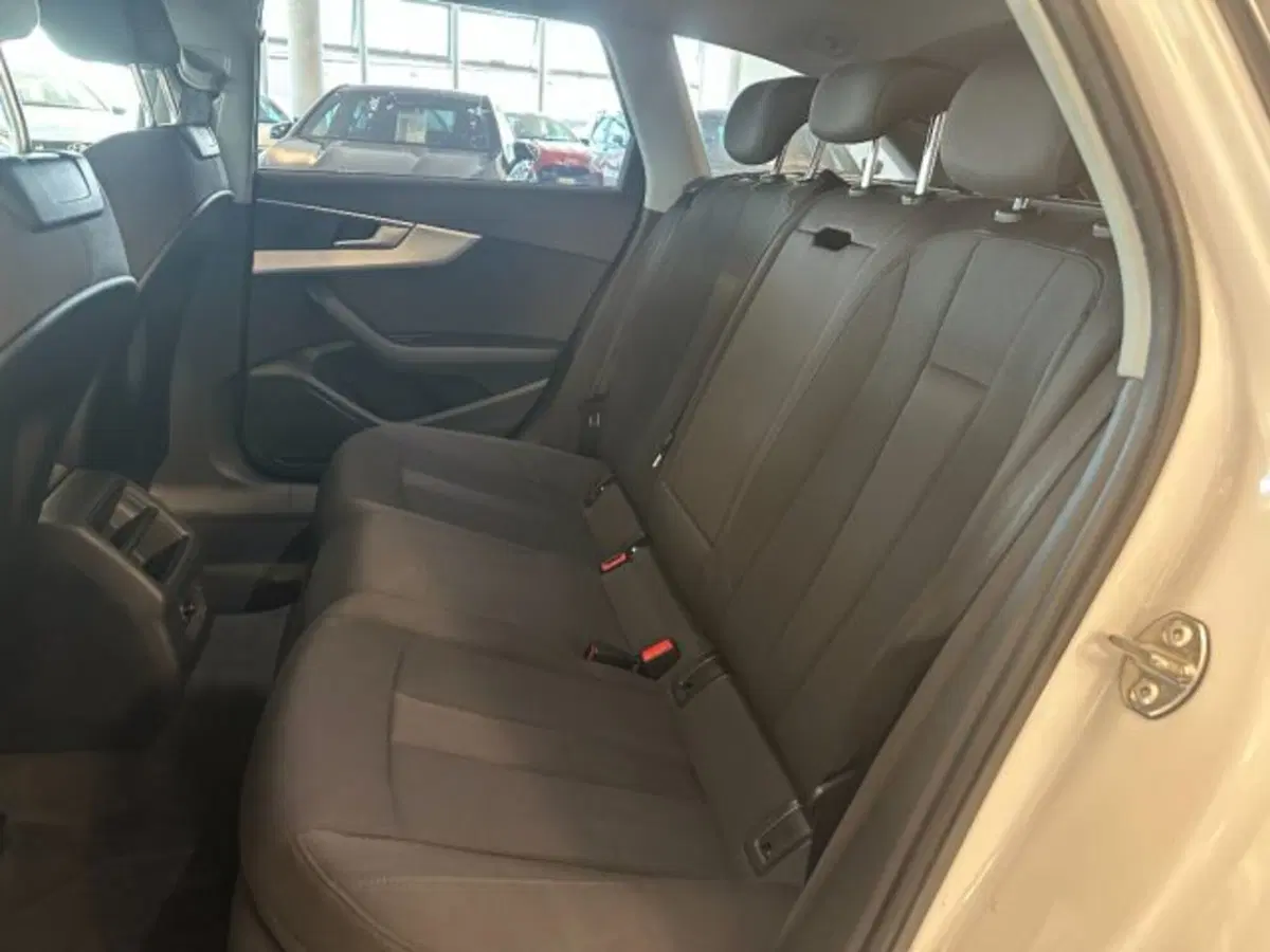 Audi A4 Avant usata a Cuneo (12)
