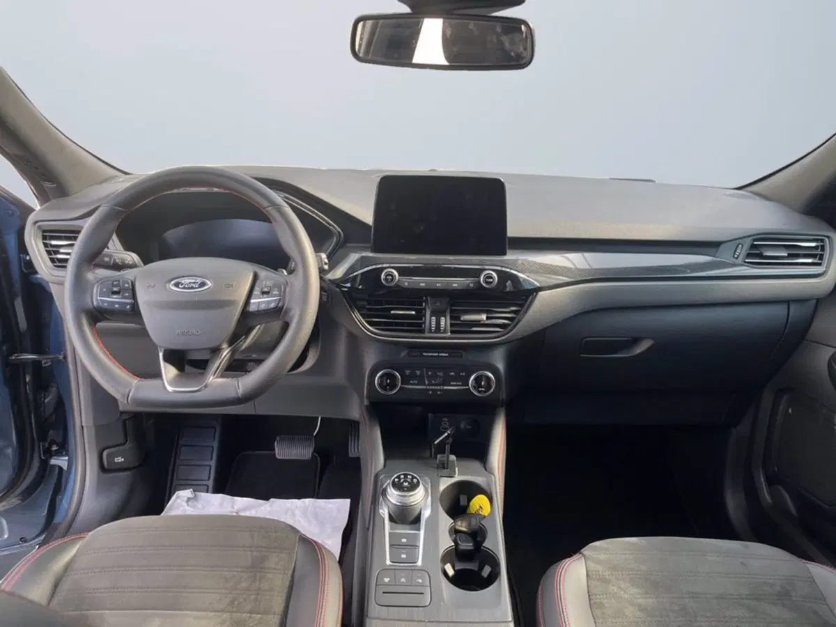 Ford Kuga usata a Milano (12)