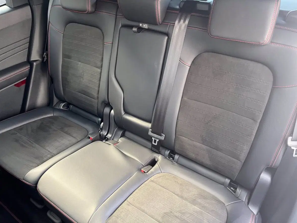 Ford Kuga usata a Milano (13)