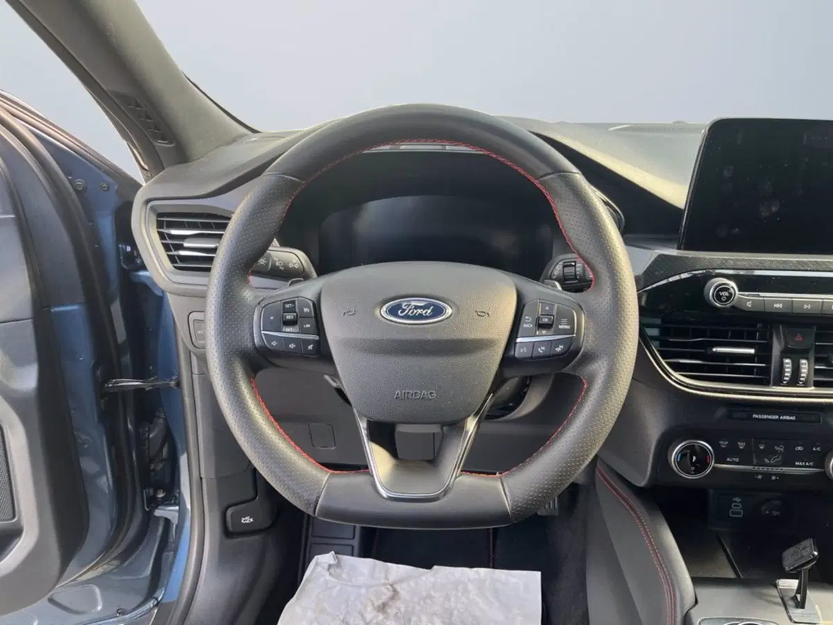 Ford Kuga usata a Milano (14)