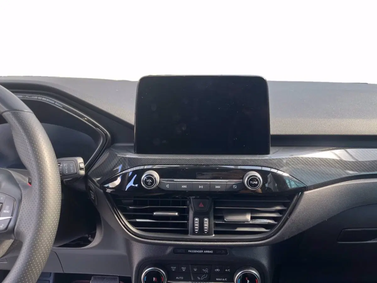 Ford Kuga usata a Milano (15)