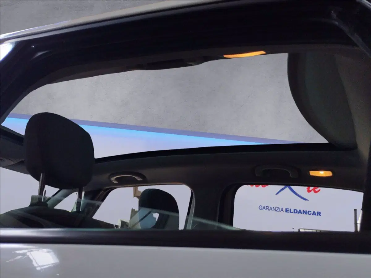 Fiat 500L usata a Milano (11)