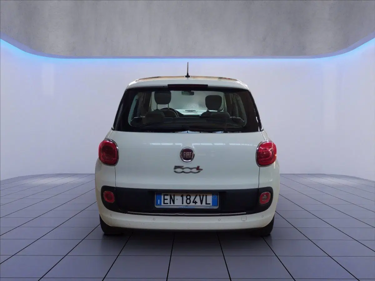 Fiat 500L usata a Milano (3)