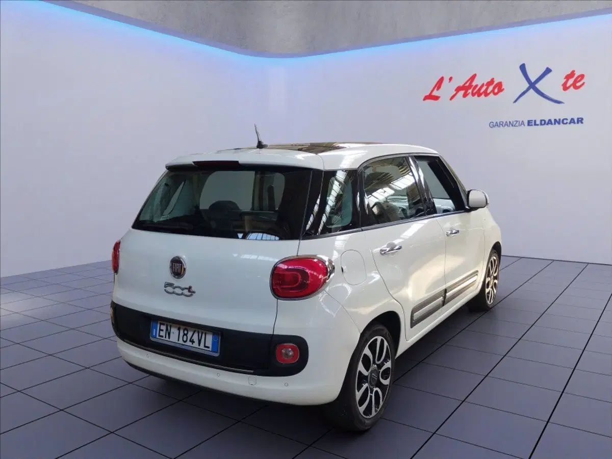 Fiat 500L usata a Milano (4)