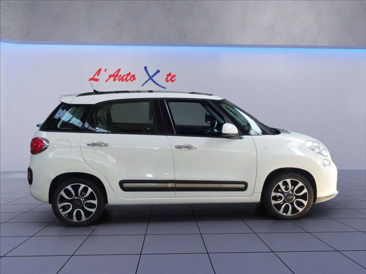 Fiat 500L usata a Milano (5)