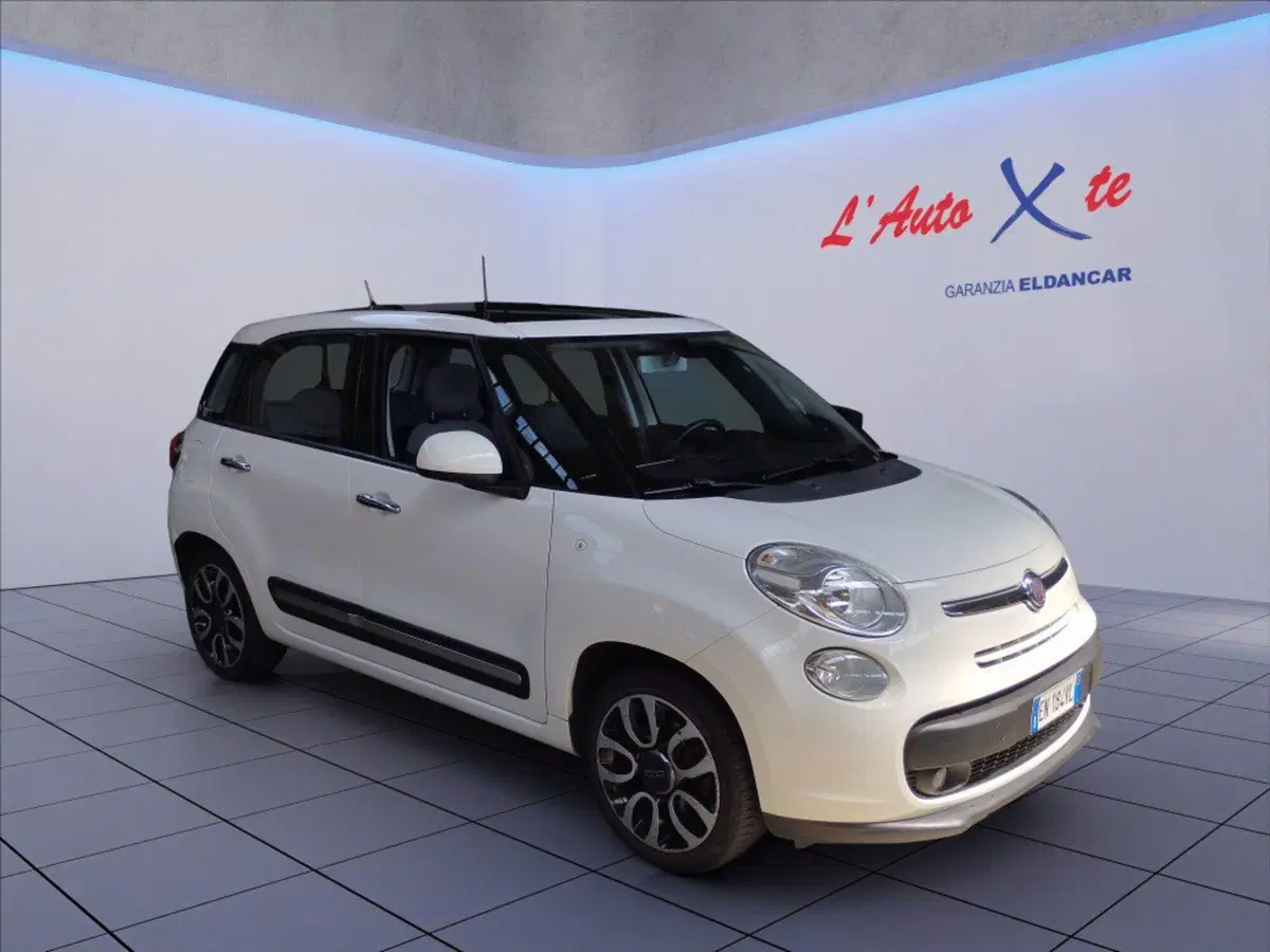 Fiat 500L usata a Milano (6)