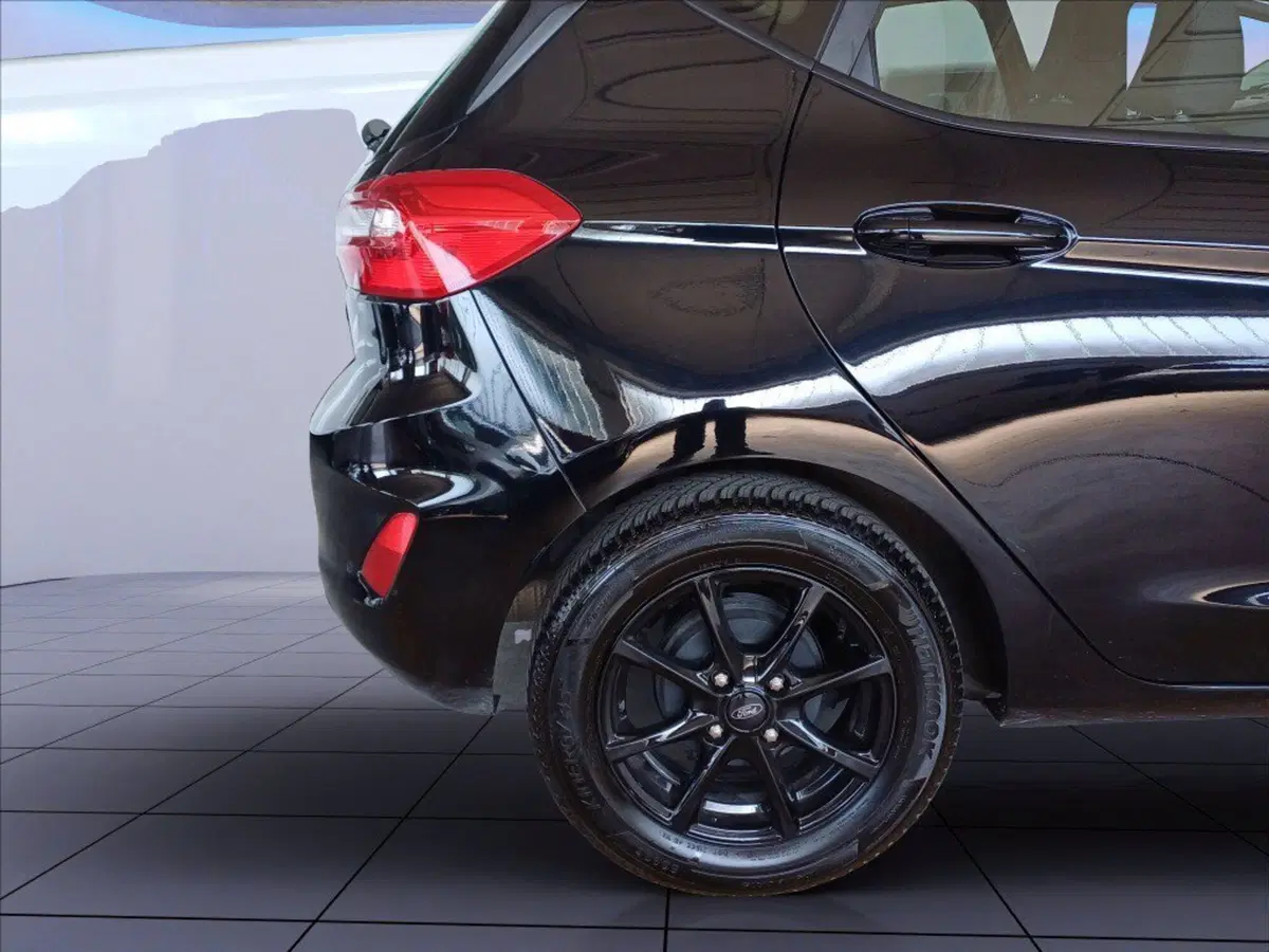 Ford Fiesta usata a Milano (8)