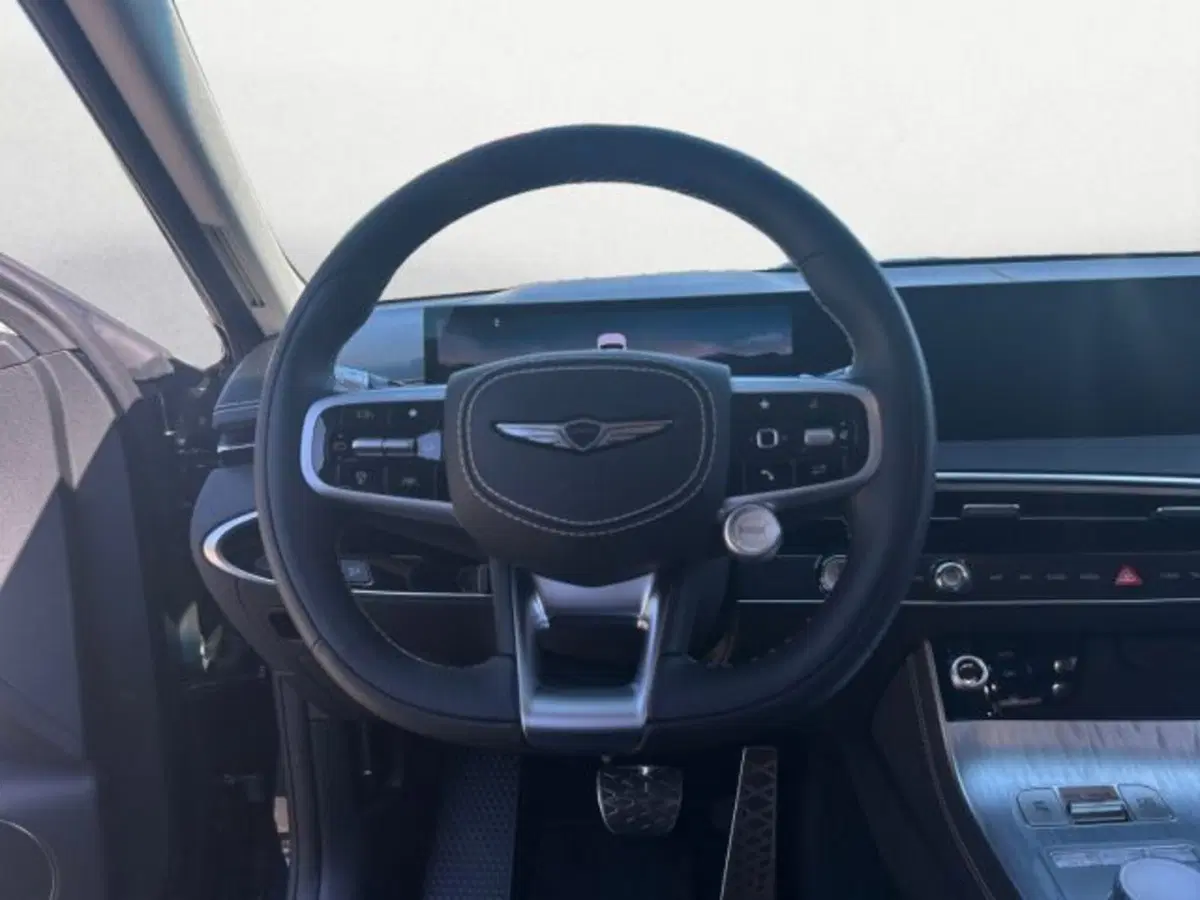 Genesis GV70 nuova a Treviso (11)