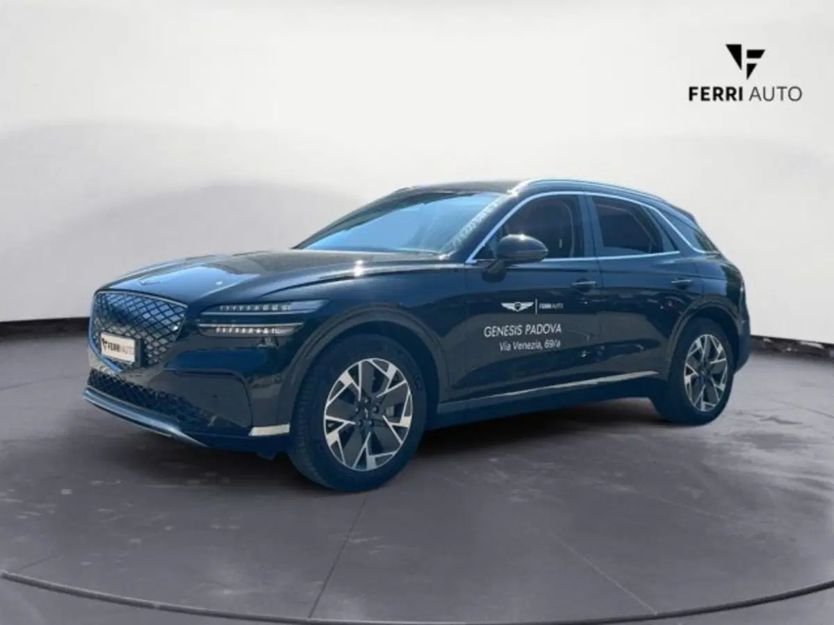 Genesis GV70 nuova a Treviso (2)